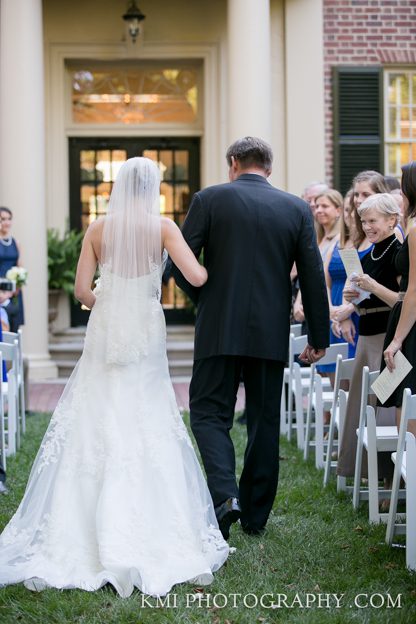 Carolina Inn Wedding Photos Chapel Hill NC | www.kmiphotography.com | North Carolina Wedding Photographers