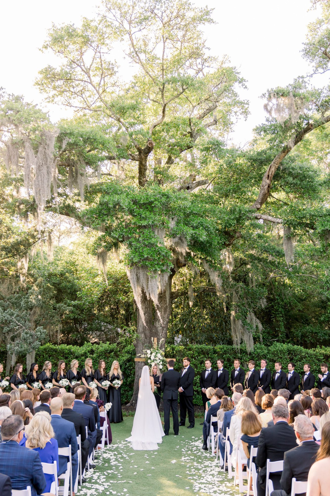 a beautiful spring wedding ceremony at wrightsville manor