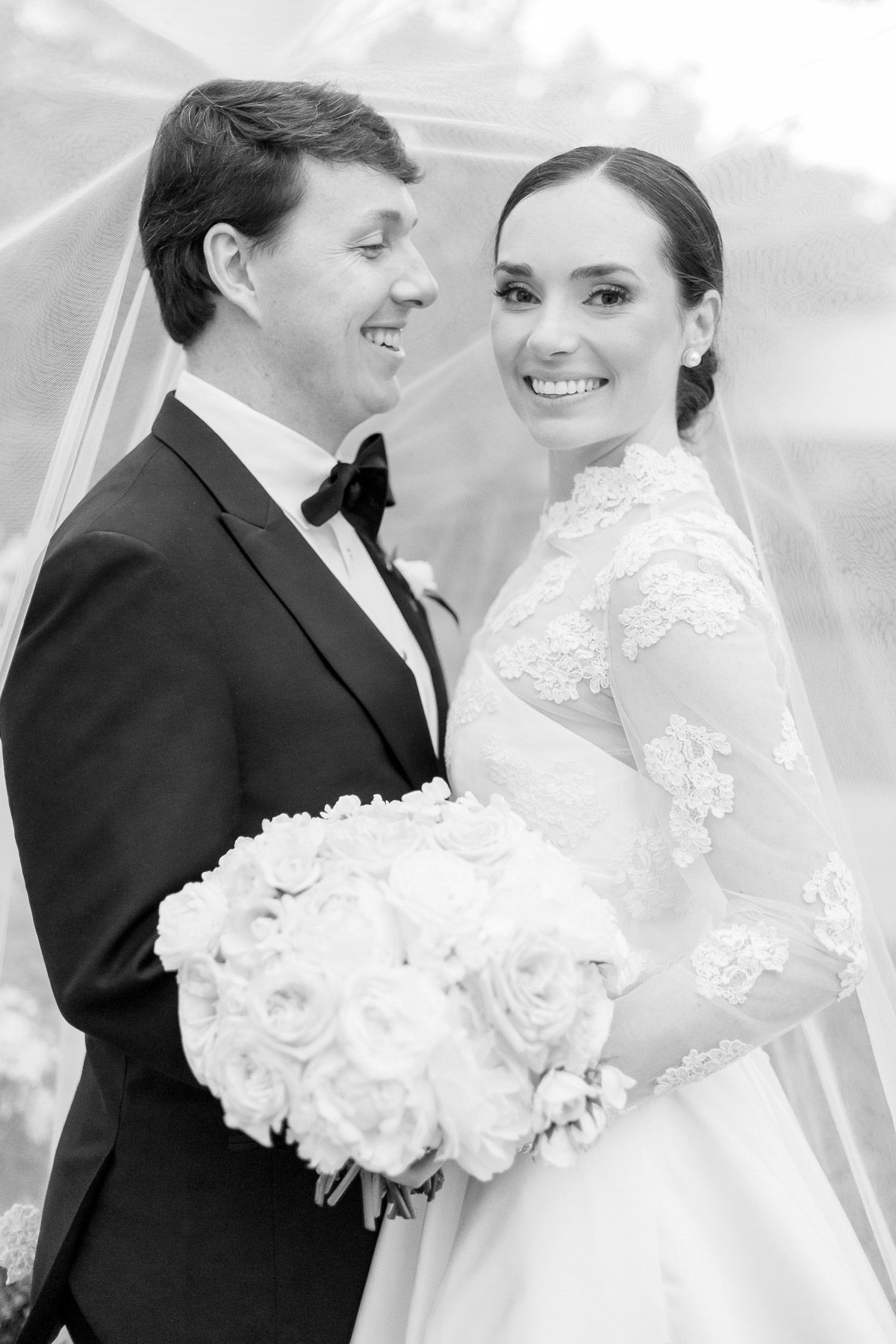 First Baptist Church Wilmington NC wedding ceremony photographed by KMI Photography